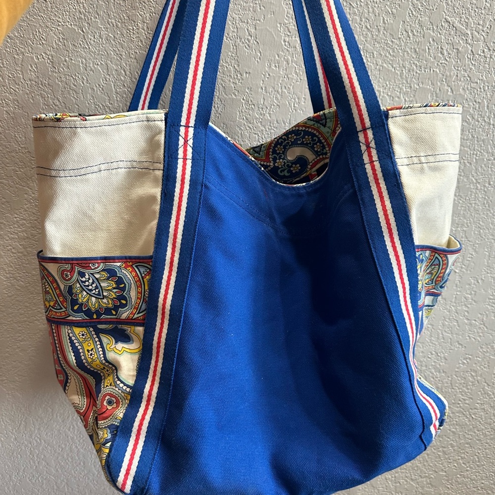 Retired - Vera Bradley Tote- Marina Paisley